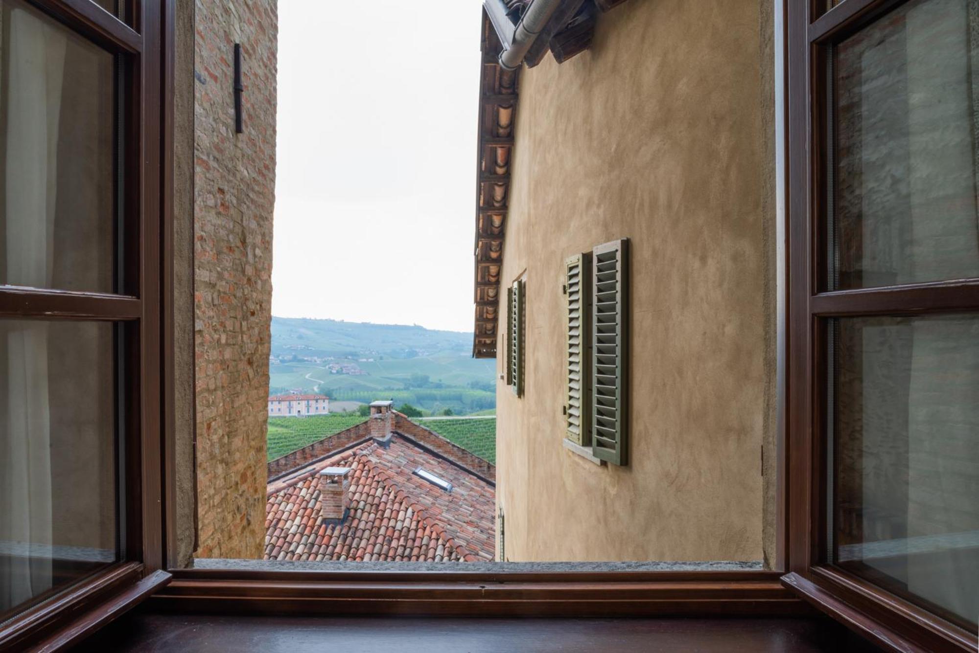 Le Torri - Hotel Castiglione Falletto