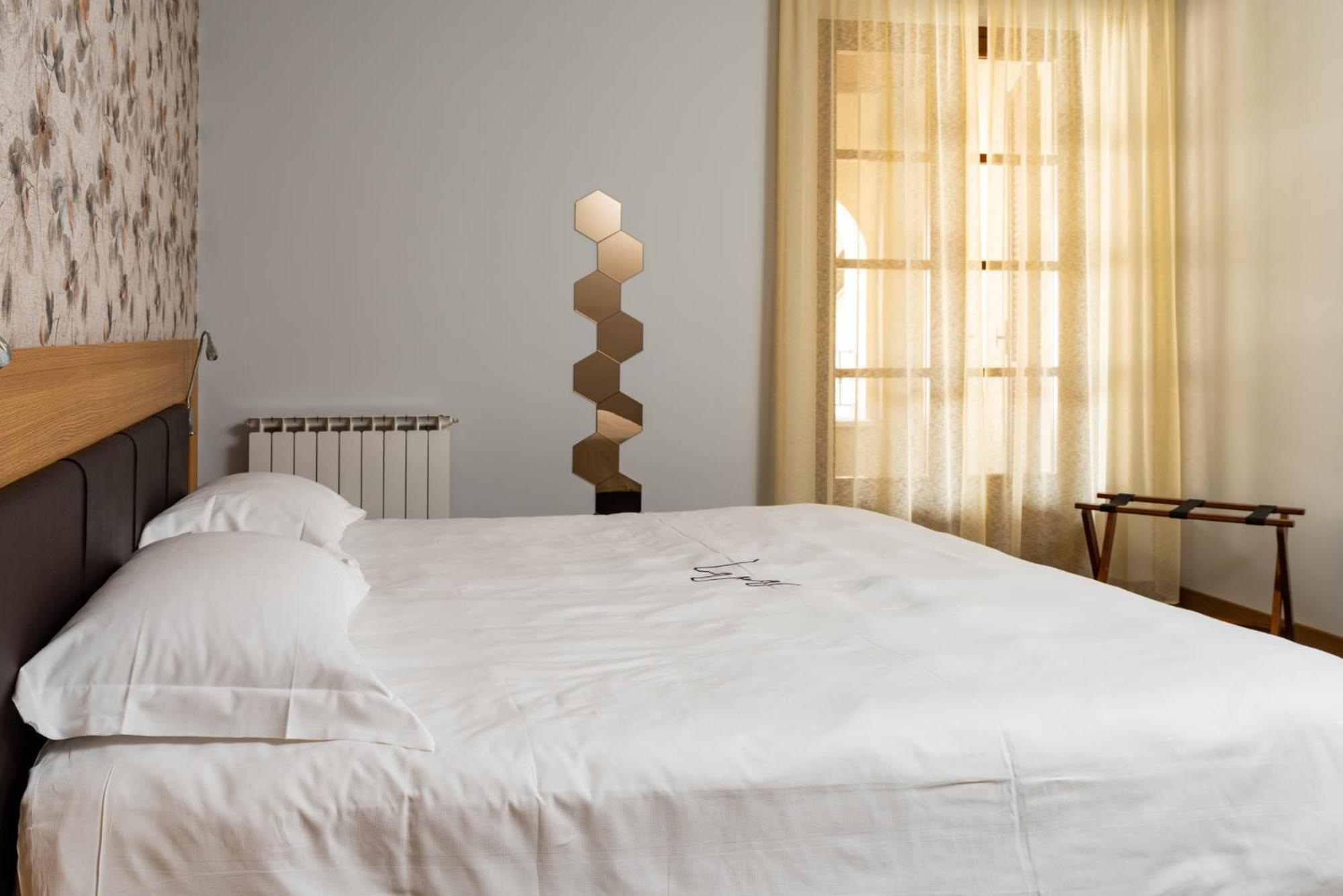 Hotel Le Torri - Castiglione Falletto